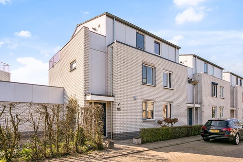 Teeuwbeld 12 te koop bij Mercurius Makelaars