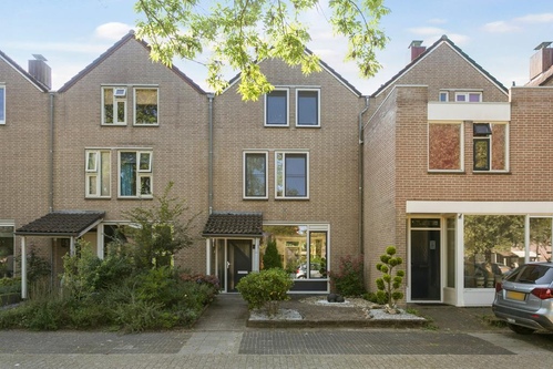 Kievit 27 te koop bij Mercurius Makelaars