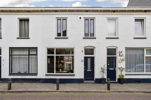 Oosterstraat 12 te koop bij Mercurius Makelaars