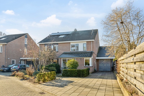 Rolklaver 4 te koop bij Mercurius Makelaars