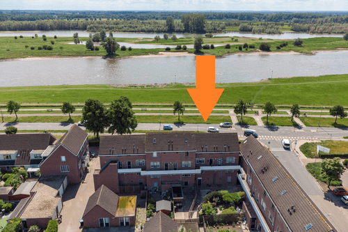 IJsselkade 131 te koop bij Mercurius Makelaars