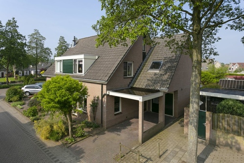 Eglantier 19 te koop bij Mercurius Makelaars