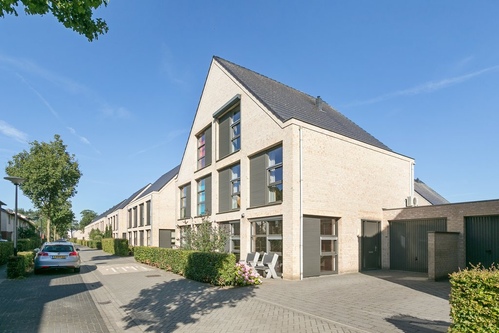 Caspar Philipsstraat 29 te koop bij Mercurius Makelaars