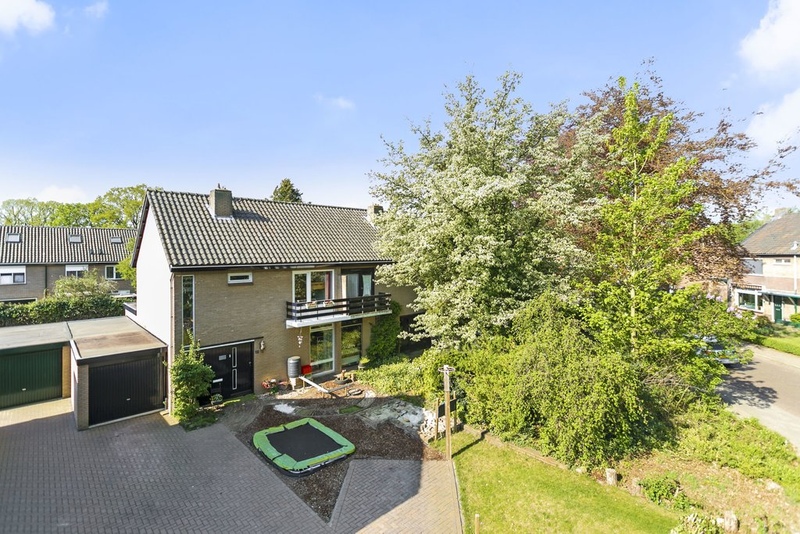 Bathmen Burg. Jhr Dr A. Boreellaan 12 – Foto 26