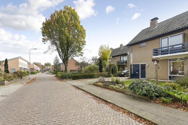 Bathmen Burg. Jhr Dr A. Boreellaan 18 – Foto 21